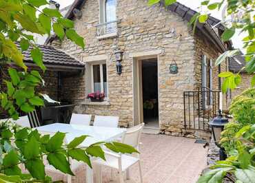 Terrasse du Gîte des 2 lavoirs