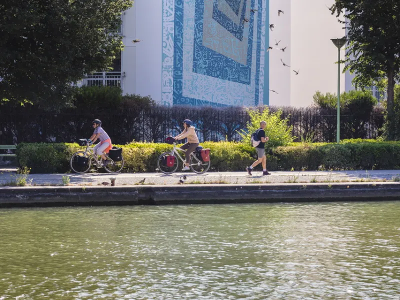  Canal Saint-Denis et la Street Art Avenue