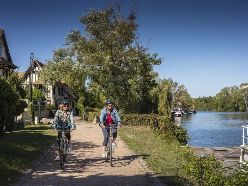Le long de la Seine vers Poses