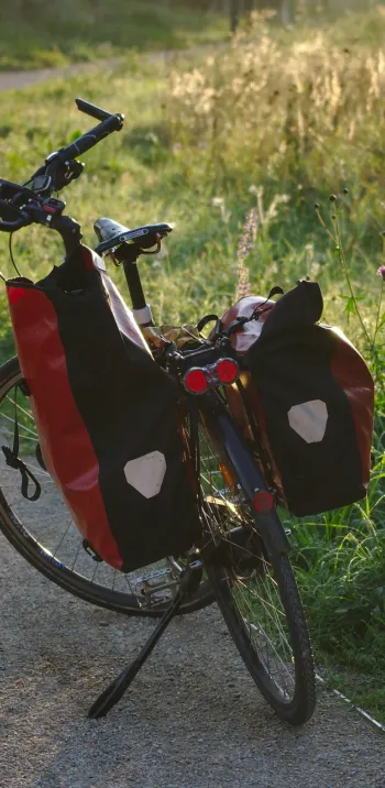 Vélo avec sacoche